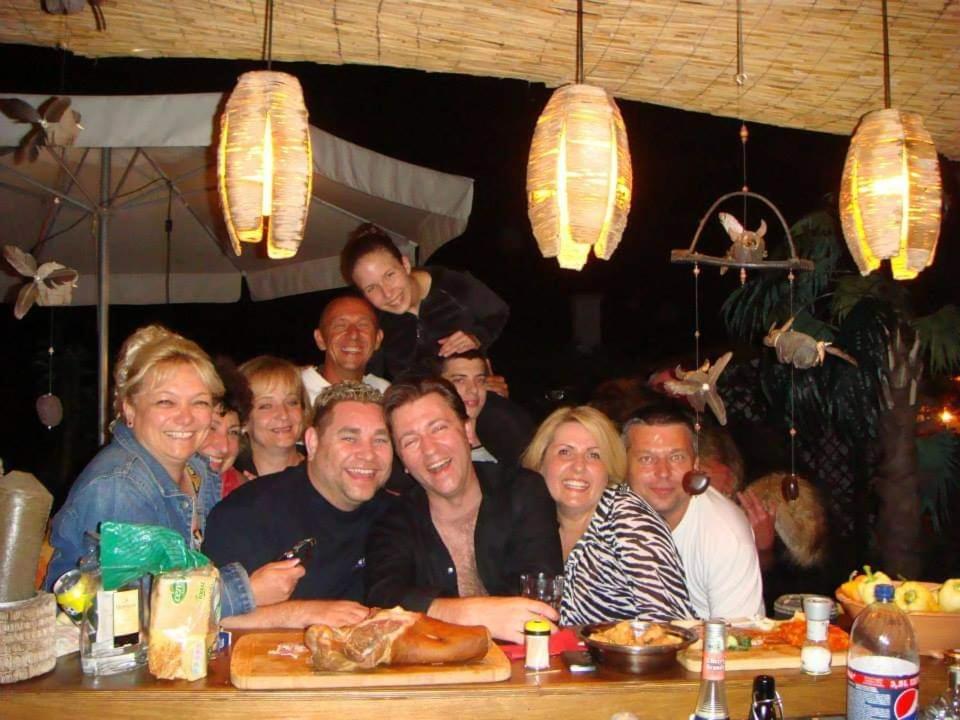 Holiday Vendeghaz Es Szabadidokert Jardanhaza Экстерьер фото
